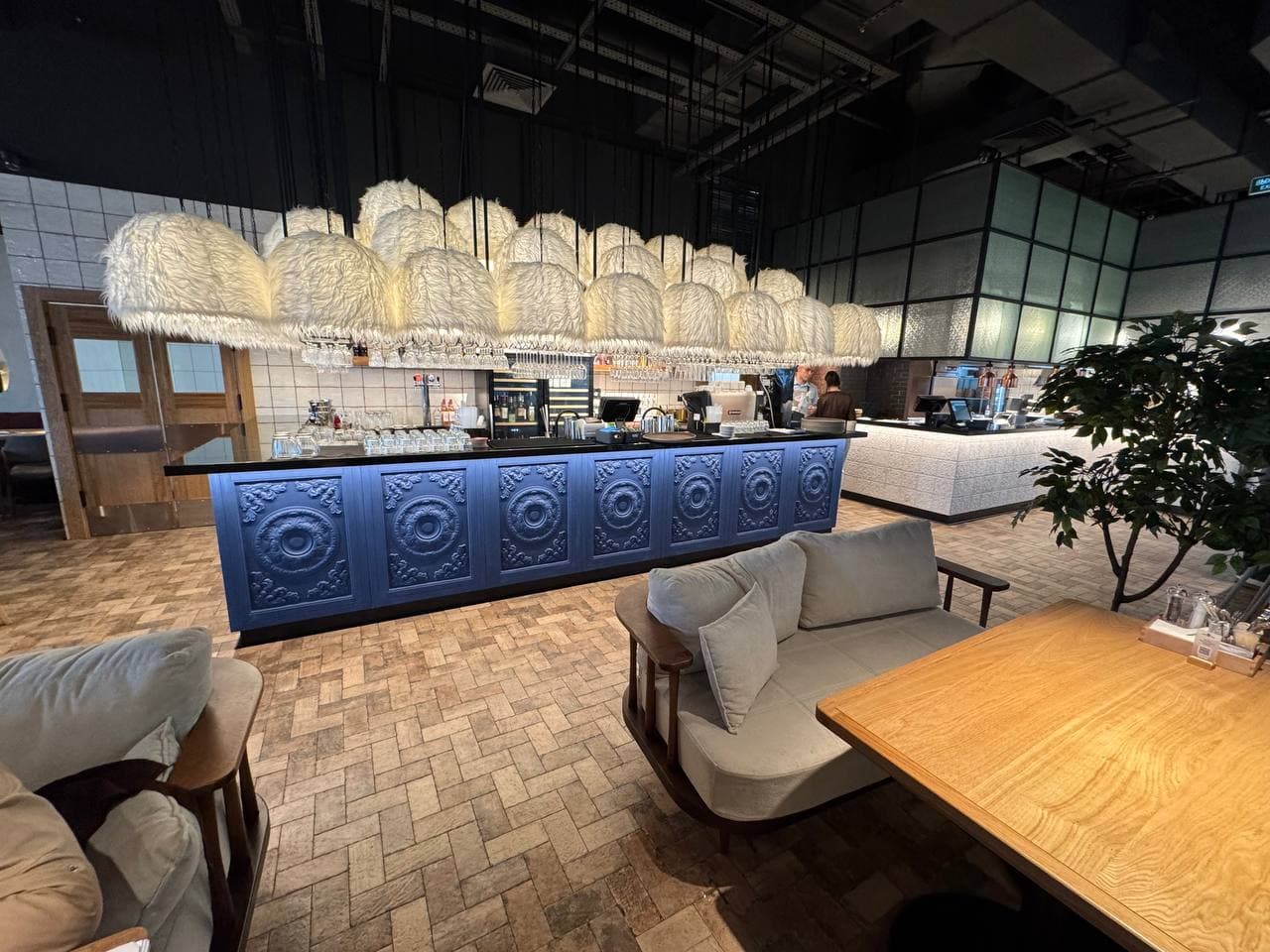 Ресторан Хочупури, Москва — комплектация мебелью, Артидом